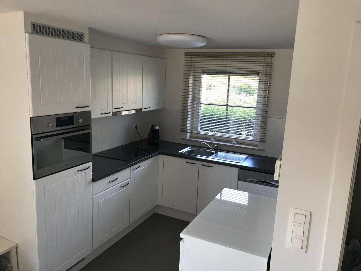 Vakantiehuisje De Panne Vlak Aan Plopsaland En De Zee Kültér fotó