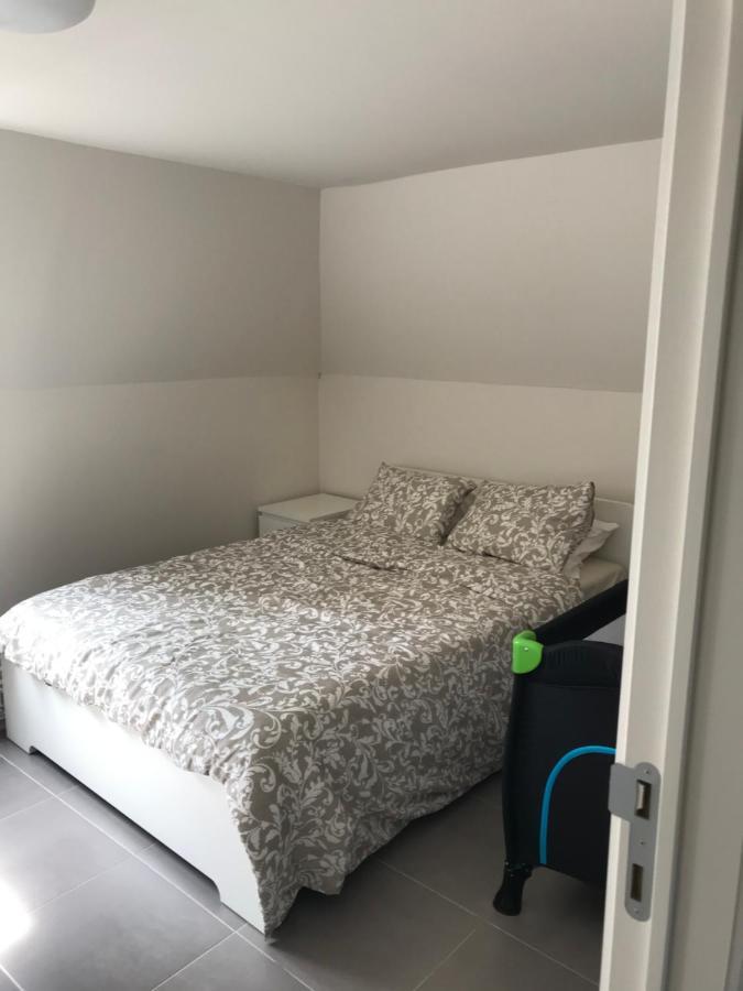 Vakantiehuisje De Panne Vlak Aan Plopsaland En De Zee Kültér fotó